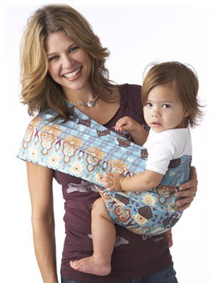 Pouch sling baby carrier