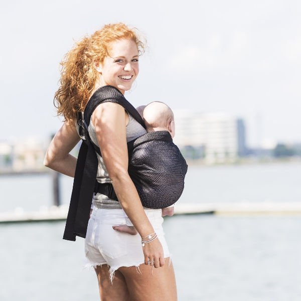 Mini monkey new mesh twin carrier lifestyle shot instructions review 2