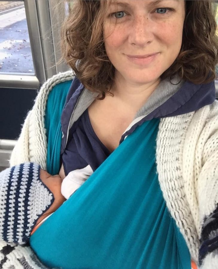 breastfeeding carrier sling