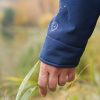 Sleeve detail on Mamalila Cosy Allrounder babywearing coat in Navy